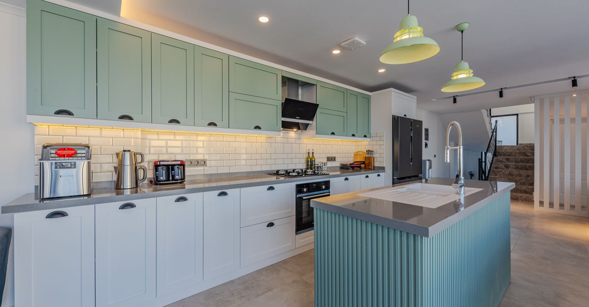 Tailoring Cabinetry: How Customisation Enhances Functionality