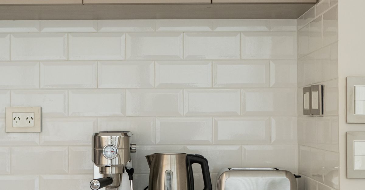 The Advantages of Professional Cabinet Installation Services