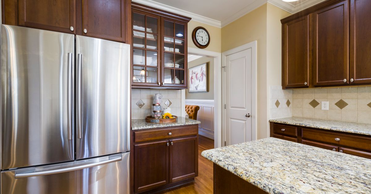 The Impact of Qualifications on Cabinet Quality and Design