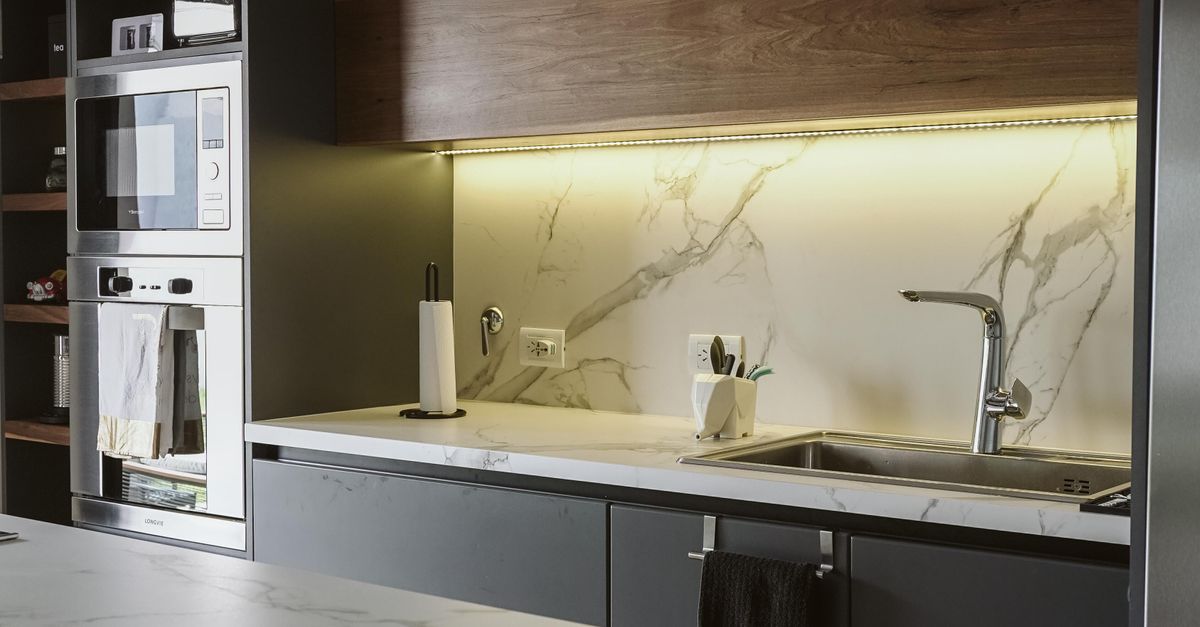 The Importance of Experience in Selecting Cabinet Experts